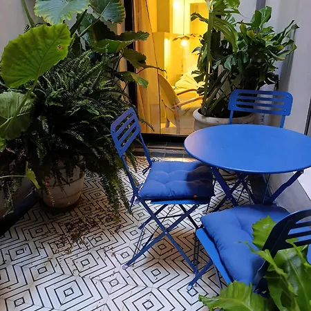 Beautiful Duplex Private Patio Center Apartament Alicante