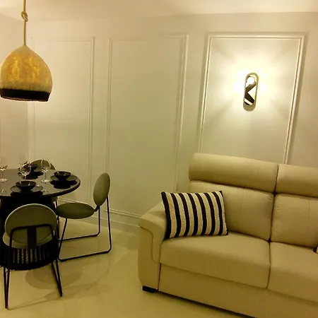Apartament Beautiful Duplex Private Patio Center Alicante
