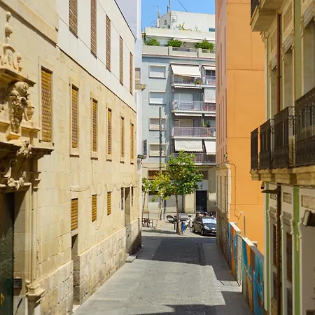 Beautiful Duplex Private Patio Center *