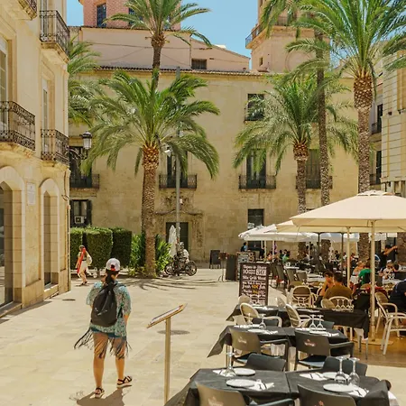 Apartament Beautiful Duplex Private Patio Center Alicante