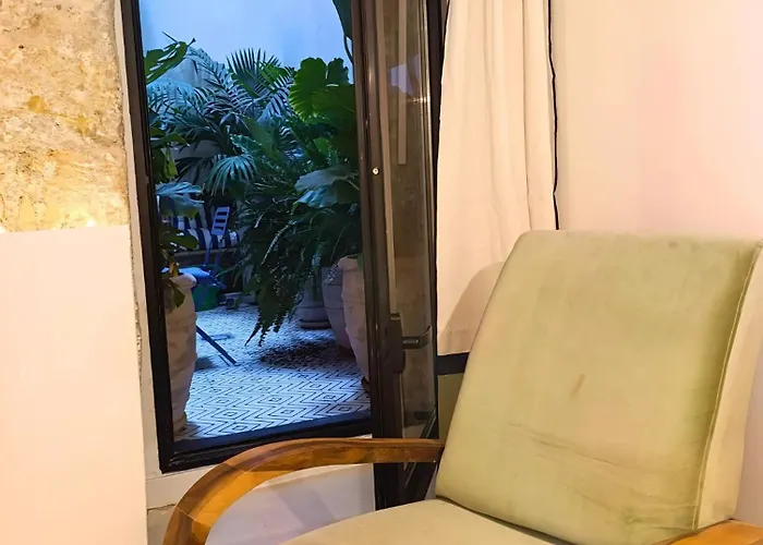 Daire Beautiful Duplex Private Patio Center *