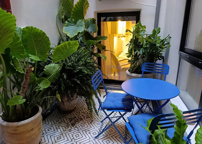 Daire Beautiful Duplex Private Patio Center
