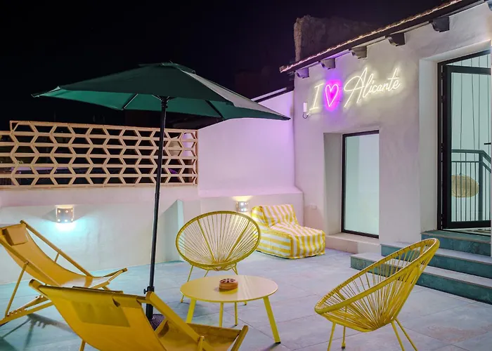 Daire Beautiful Duplex Private Patio Center Alicante